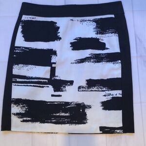 Ann Taylor Black White Brush Stroke Abstract Stripe Lined Pencil Skirt Women’s 6